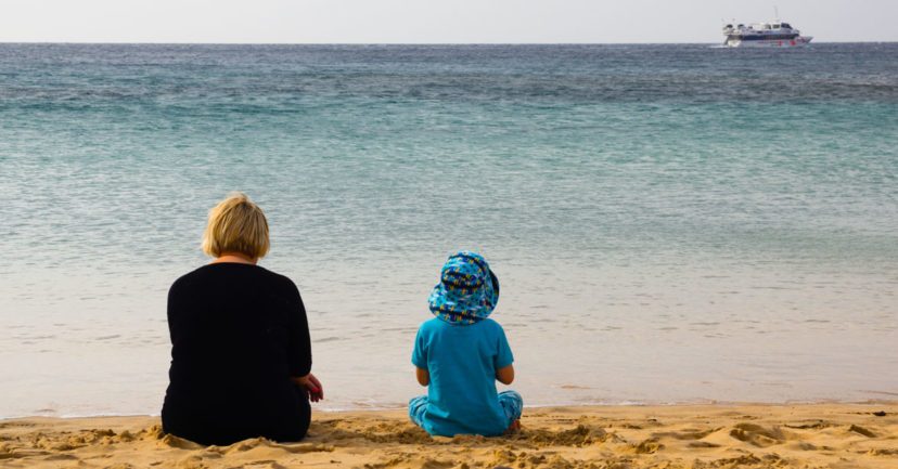 Lanzarote: Die schönsten Strände der Insel + Tipps zur Reisezeit während der Schulferien