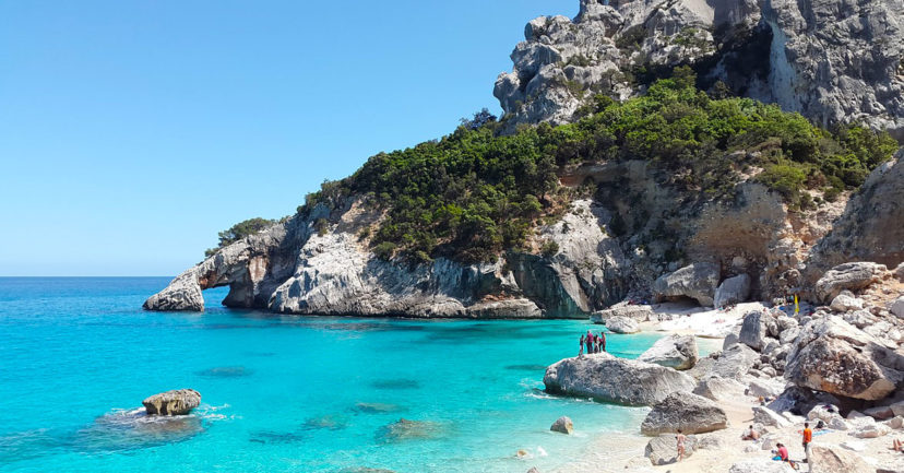 In den Osterferien nach Sardinien fliegen In den Osterferien nach Sardinien fliegen