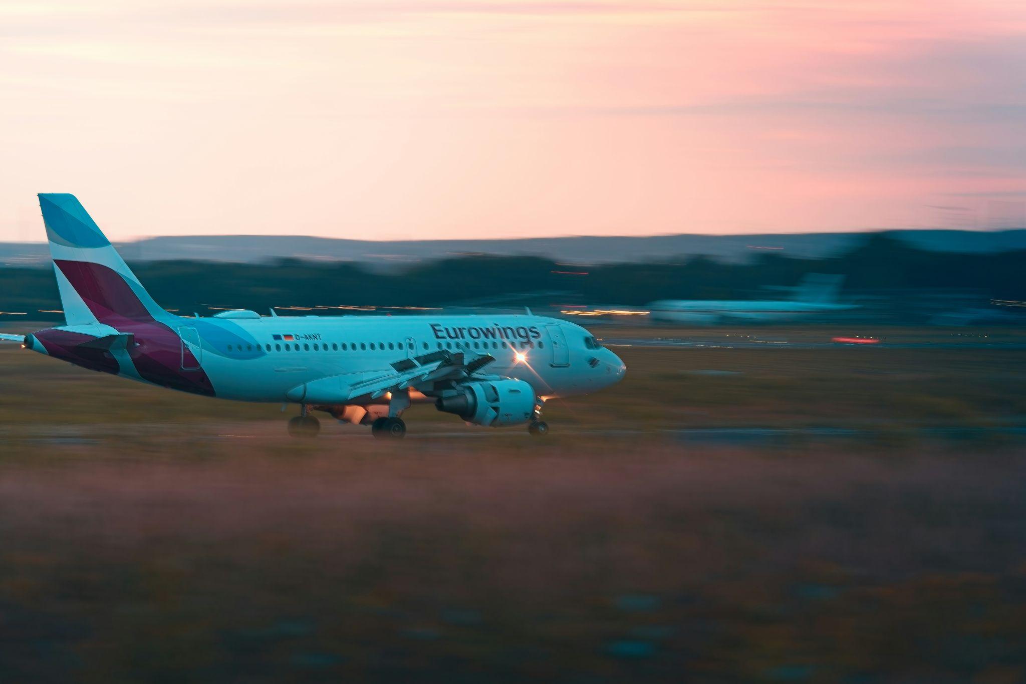 Flughafen Köln/Bonn – Sommerferien-Abflug mit Familie