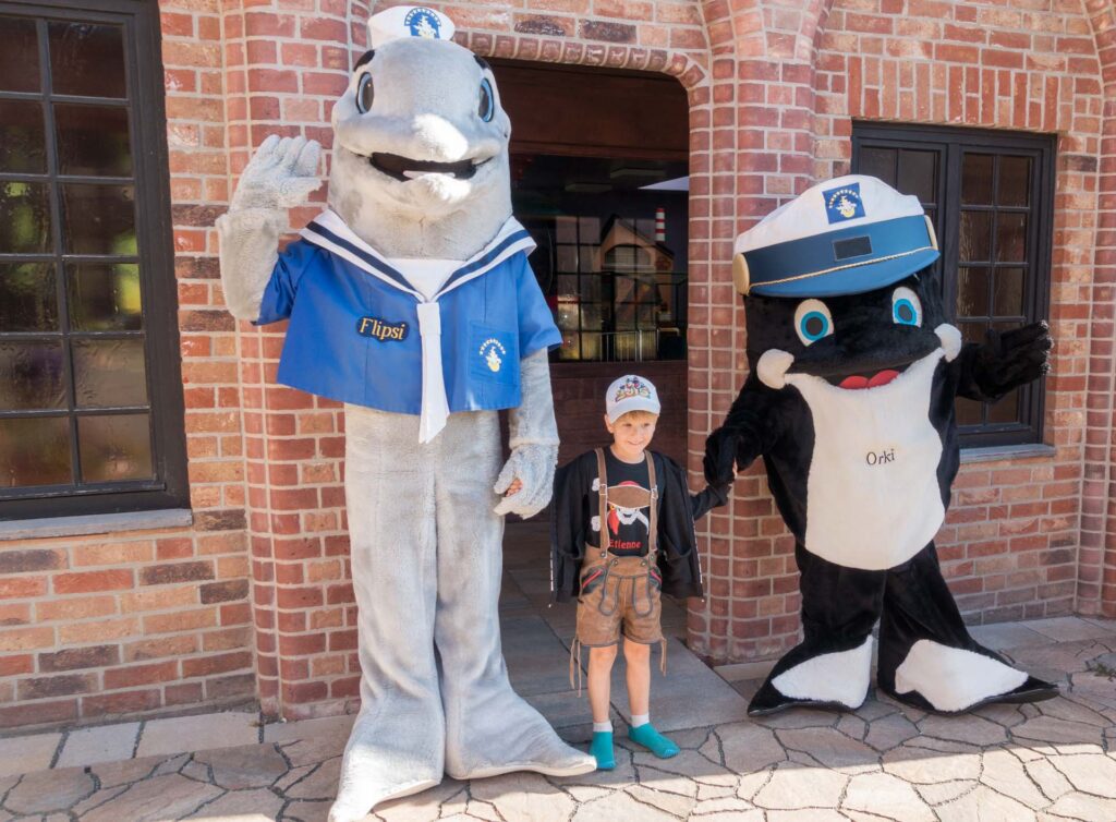 Hansa-Park mit Kleinkind und Baby im Kinderbereich