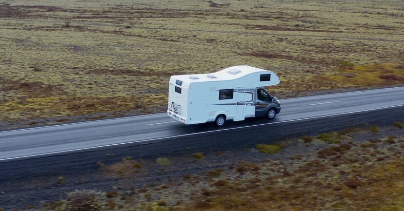 Sommerferien in Island: Roadtrip im Wohnmobil mit Kindern Sommerferien in Island: Roadtrip im Wohnmobil mit Kindern